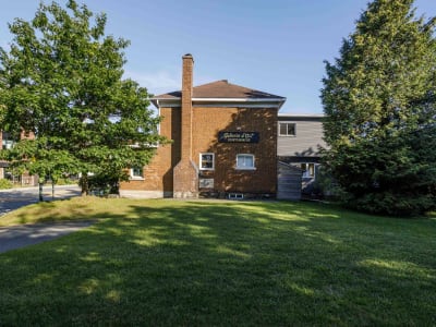 Luxury estate at 820 Rue Principale Ouest, Magog, QC — photo 6