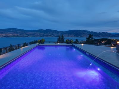 Luxury estate at 1520 Vineyard Drive, West Kelowna, BC — photo 3