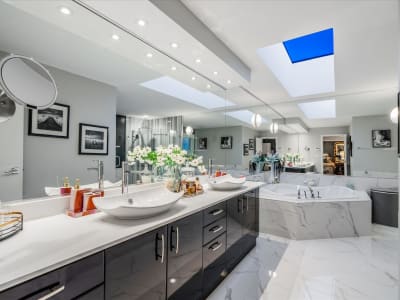 Luxury estate at 1130 Eyremount Drive, West Vancouver — photo 12