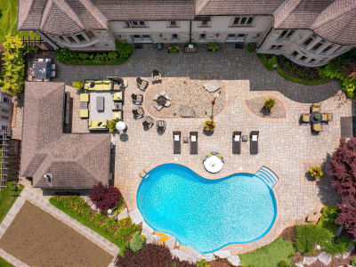 Luxury estate at 95 Eden Vale Dr, King City, ON — photo 10