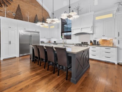 Luxury estate at 45 McMurray Street, Bracebridge, ON — photo 6