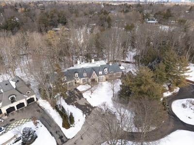 Luxury estate at 1093 Algonquin Drive, Mississauga, ON — photo 37