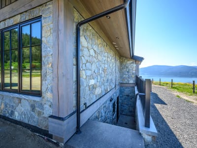 Luxury estate at 8399 Bench Row Road, Vernon, BC — photo 23