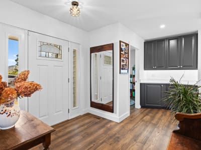 Luxury estate at 7207 Tucelnuit Drive, Oliver, BC — photo 3