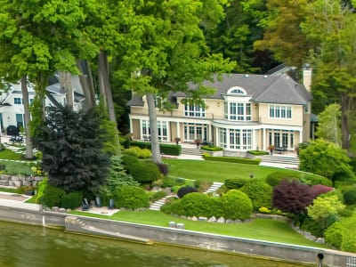 Luxury estate at 6 Ennisclare Drive West, Oakville, ON — photo 50