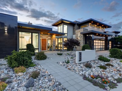 Luxury estate at 449 Swan Drive, Kelowna, BC — photo 3