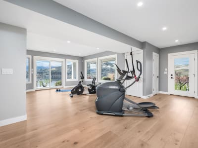 Luxury estate at 8000 Bench Row Road, Vernon, BC — photo 27