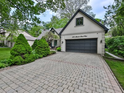 Luxury estate at 208 Mineola Road West, Mississauga, ON — photo 3