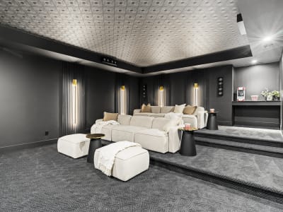 Luxury estate at 1016 Beverley Boulevard Southwest, Calgary, AB — photo 21