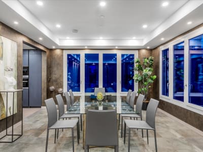 Luxury estate at 594 Craigmohr Drive, West Vancouver — photo 3