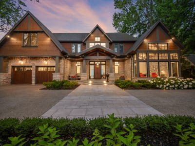 Luxury estate at 140 Secord Lane, Burlington, ON — photo 4