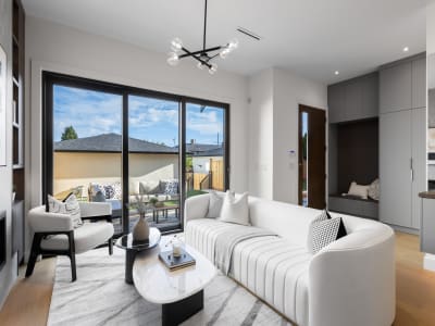 Luxury estate at 3 6682 Napier Street, Burnaby, BC — photo 5