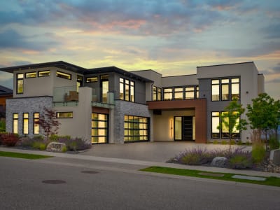 Luxury estate at 5725 Mountainside Drive, Kelowna, BC — photo 1