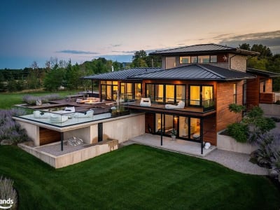 Luxury estate at 827083 40 Grey Road, Clarksburg — photo 10