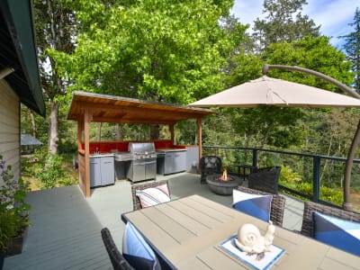 Luxury estate at 4740 Beaverdale Road, Victoria, BC — photo 118