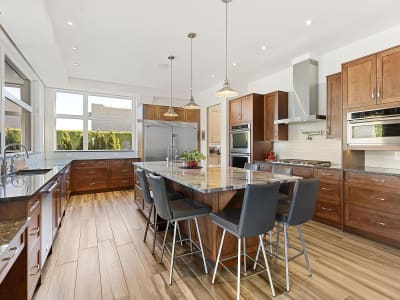 Luxury estate at 704 Stonor Street, Summerland, BC — photo 10