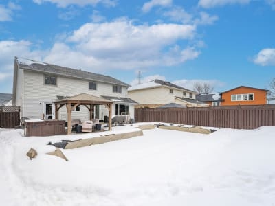 Luxury estate at 44 Pacific Place, Guelph — photo 20