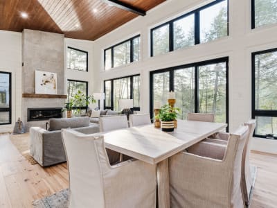 Luxury estate at 1 - 1336 Foxpoint Road, Dwight — photo 6