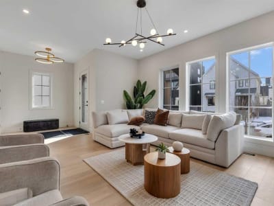 Luxury estate at 342 Normandy Drive Southwest, Calgary, AB — photo 2