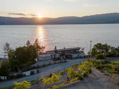 Luxury estate at 5560 Lakeshore Road, Kelowna, BC — photo 44