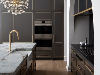 Luxury estate at 109 Roxboro Road Southwest, Calgary, AB — photo 13