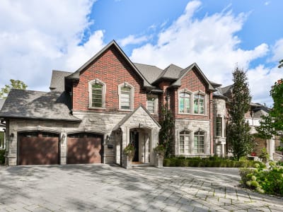 Luxury estate at 1459 Stavebank Road, Mississauga, ON — photo 2