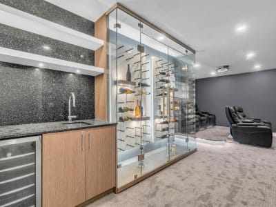 Luxury estate at 929 Canyon Boulevard, North Vancouver, BC — photo 18