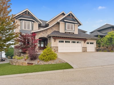 Luxury estate at 126 Sky Court, Kelowna, BC — photo 3