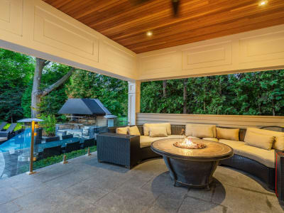 Luxury estate at 3087 Lakeshore Road, Burlington, ON — photo 38
