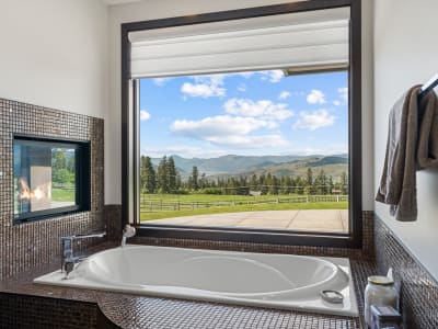 Luxury estate at 6487 Dixon Dam Road, North Okanagan, BC — photo 16