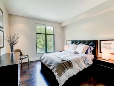 Luxury estate at 528 Rue du Sommet, Mont Saint-Hilaire — photo 23