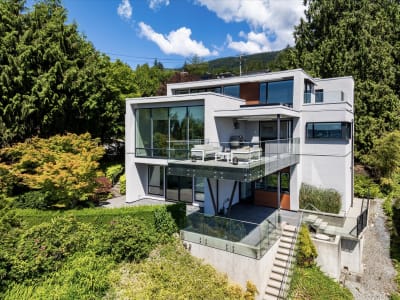 Luxury estate at 2496 Ottawa Avenue, West Vancouver, BC — photo 2