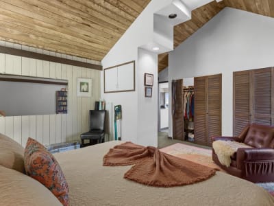 Luxury estate at 115 Isleview Place, Lions Bay, BC — photo 15
