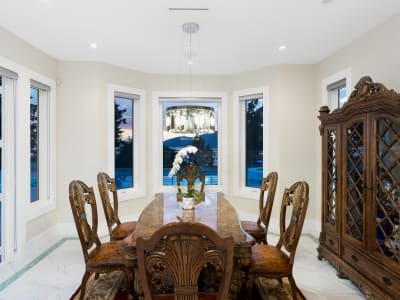 Luxury estate at West Vancouver — photo 33