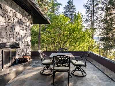 Luxury estate at 5308 Lakeshore Road, Kelowna, BC — photo 24