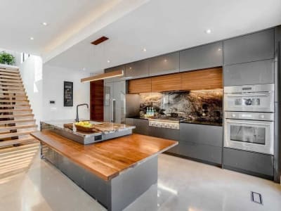 Luxury estate at 76 Morgon Avenue, Mississauga — photo 2