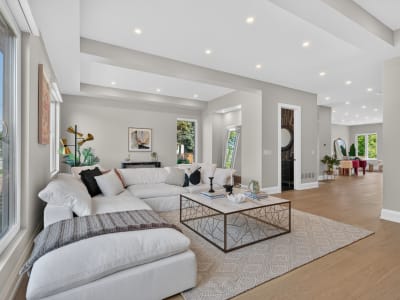 Luxury estate at 1047 Meredith Avenue, Mississauga, ON — photo 11