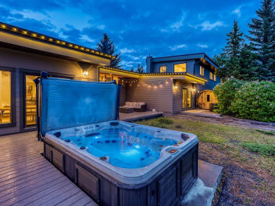 Luxury estate at 183 Pinebrook Way South West, Calgary, AB — photo 6