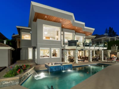 Luxury estate at South Surrey — photo 23