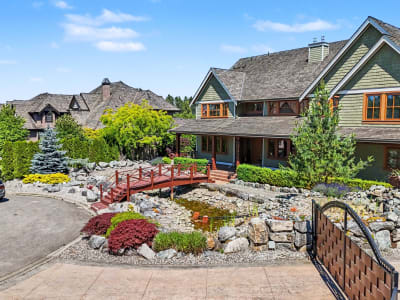 Luxury estate at 3228 164A Street, Surrey, BC — photo 4