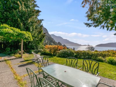Luxury estate at 45 Sweetwater Place, Lions Bay — photo 5