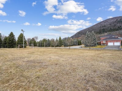 Luxury estate at Mont-Saint-Hilaire, QC — photo 9