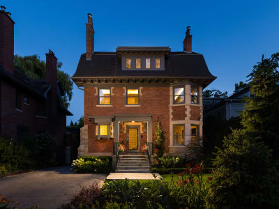 Luxury estate at 3 Whitney Avenue, Toronto, ON — photo 3