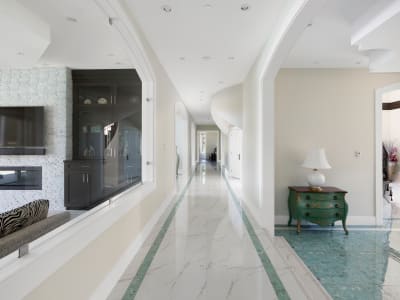 Luxury estate at West Vancouver — photo 19