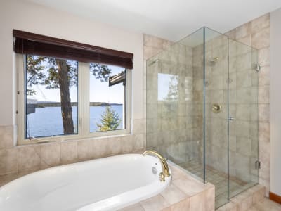 Luxury estate at 9987 Welcome Wynd, Halfmoon Bay, BC — photo 7