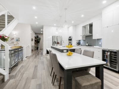Luxury estate at 4832 21 Ave NW, Calgary, AB — photo 9