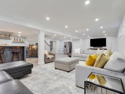 Luxury estate at 807 Indian Road, Mississauga, ON — photo 21