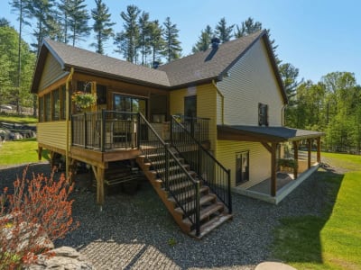Luxury estate at 265 Rue Rosedale, Ayer's Cliff, QC — photo 46