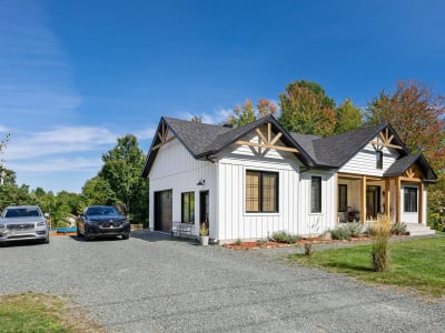 Luxury estate at 303 Rue Bergeron Est, Granby, QC — photo 24