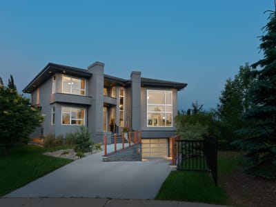 Luxury estate at 703 Dalhousie Way Northwest, Edmonton, AB — photo 3